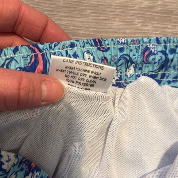 Boardies Men’s Swim Trunks – Wave Pattern, Size Large - Picture 11 of 11